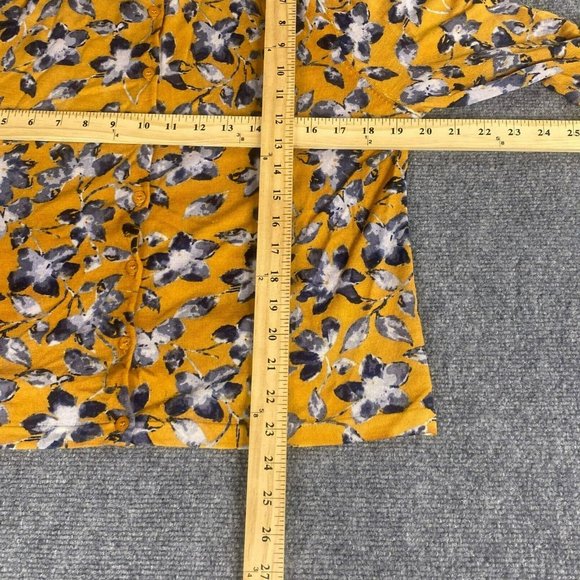 Garnet Hill Cardigan XL Gold Signature Eco Merino Sweater Floral Lightweight - Picture 12 of 13